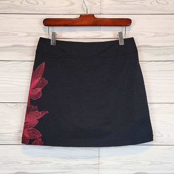 adidas Pants - Adidas Clima Cool Black Skort with Pink Floral Design Womens Size 2